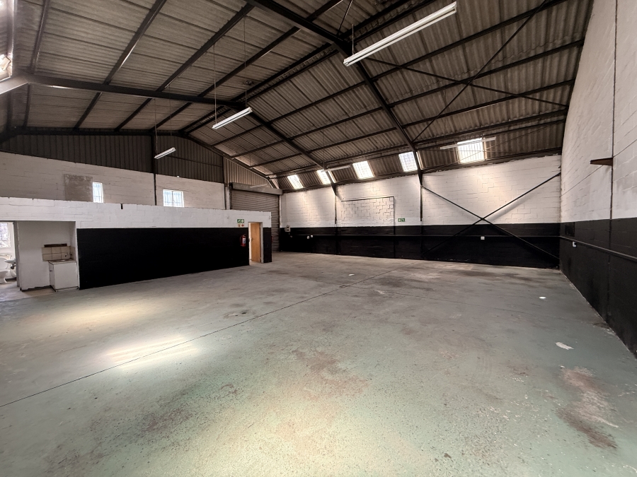 To Let Commercial Property for Rent in Blackheath Industrial Western Cape